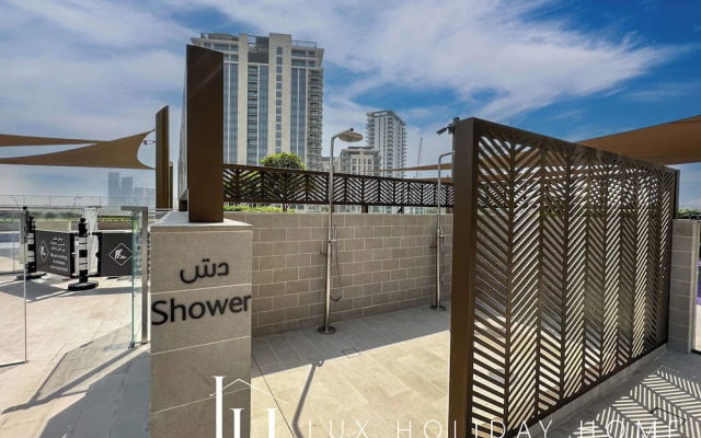 LUX  The Creek Palace Residence Suite 2