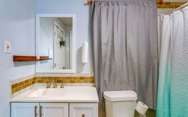 Pet-friendly Pensacola Home w/ Patio & Yard!