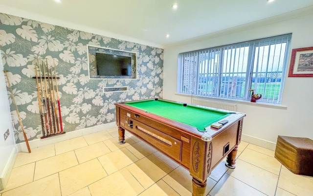 The Firs Luxury Home