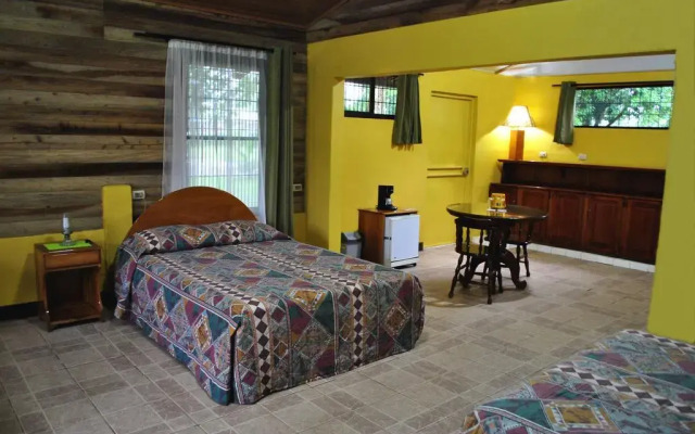 Arenal Country Inn