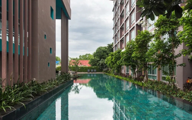 Hua Hin Luxury Studio by the Ocean 1