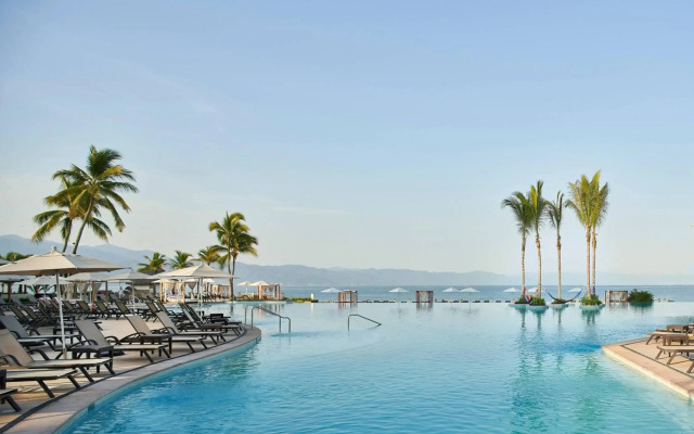 Marriott Puerto Vallarta Resort & Spa