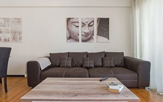 Rodamar I by An Island Apart