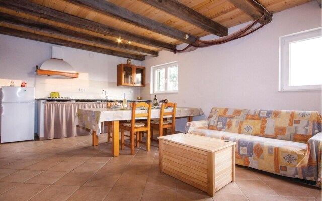Awesome Home in Jezera With 1 Bedrooms