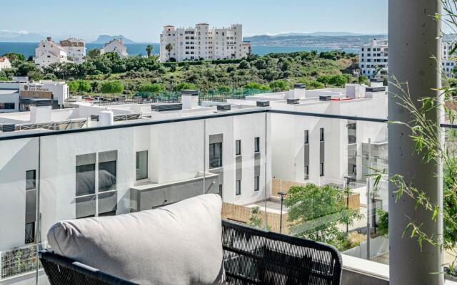 LME144A Spacious & luxury family home