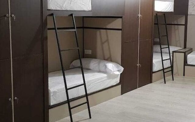 Hostel Metropolitano CC