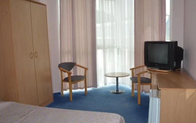 Morskaya Zvezda, Gostinitsa