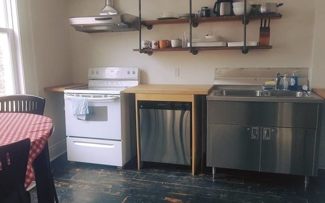 Wander - Downtown London