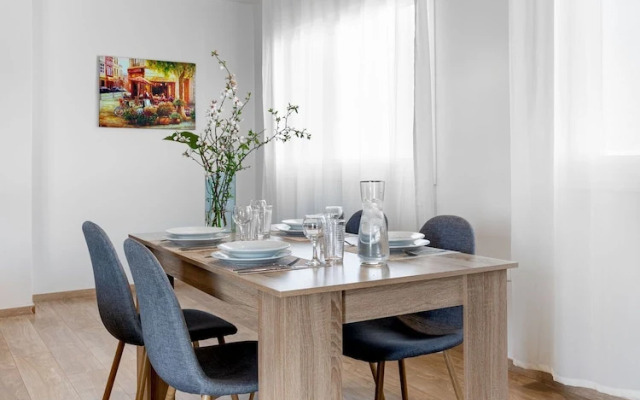 Thisean Modern Suites by Athens Stay