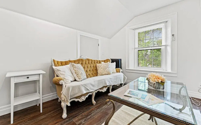 Private Apt Neardowntown Ideal for Long Stays U4