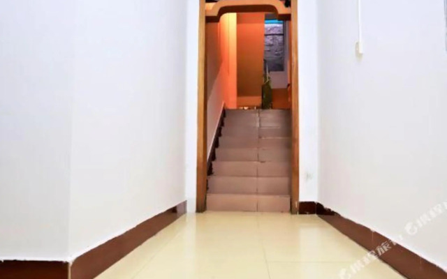 Shennongjia Hotel (Currently unavailable)