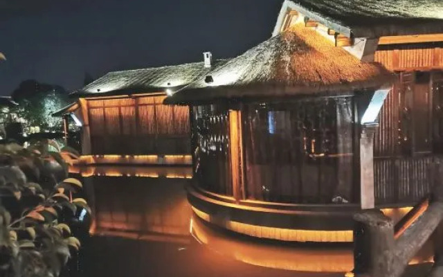Nanzha Fuchang Bridge Family Vacation Homestay (Wuzhen Scenic Area Branch)
