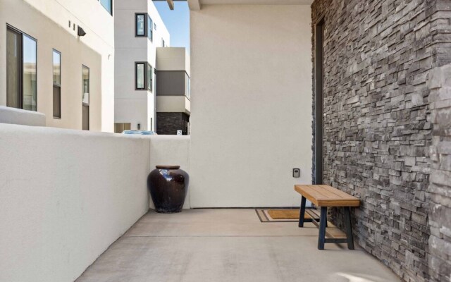 Casa Lua 5 Bedroom Townhouse