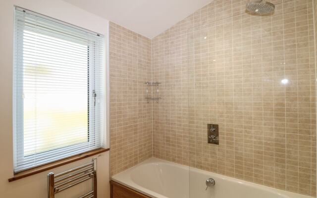 14 Faraway Fields, Liskeard