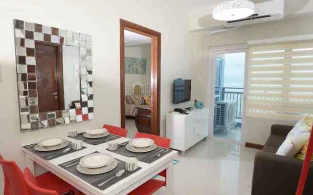 Mactan Seaside Apartments