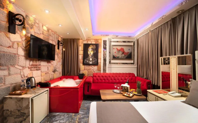 Ren Plus Suit Bakirköy