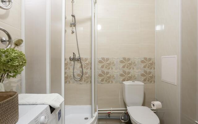 Морошка на проезде 1-й Предпортовый 13