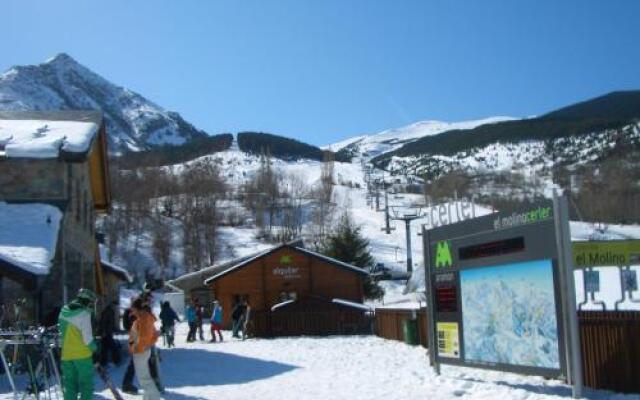 Apartamentos Ball Benas Prados de Velarta