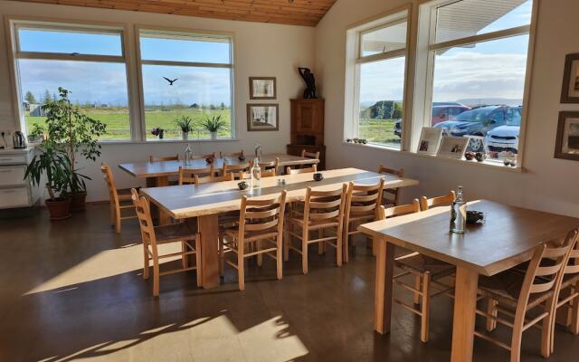 Álftröð Guesthouse