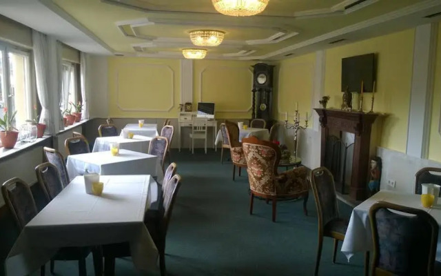 Stadthotel Rheinbach Haus Streng Hotel