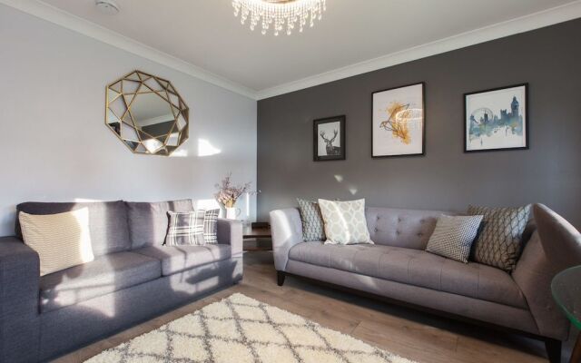 Duloch Apartments TP