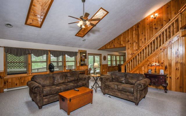 Hillside Retreat 4 Bedroom House