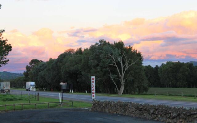 Jugiong Motor Inn