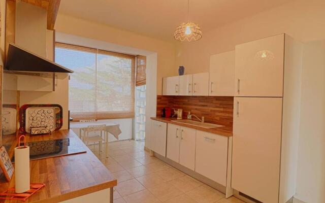 Appartement Ajaccio, 2 pièces, 4 personnes - FR-1-61-474