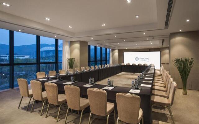 Himalayas Qingdao Hotel