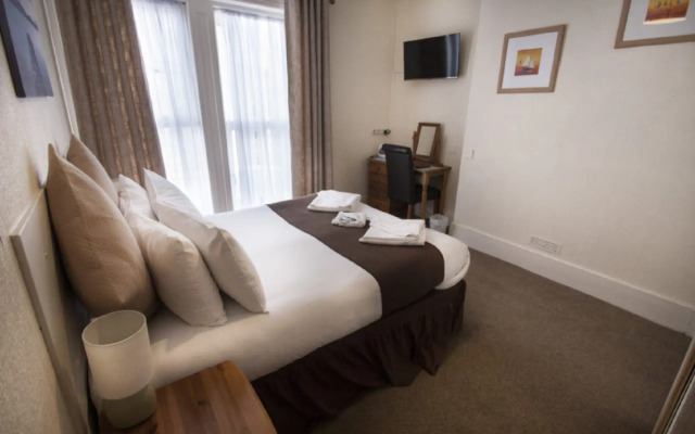 Brooklands Hotel