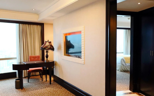 Royal Mediterranean Hotel
