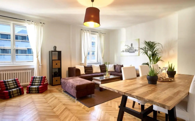 OPERASTREET CITY CENTER Apartment "Bangkok" in Vienna
