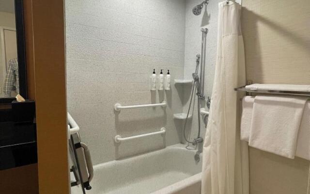 Fairfield Inn & Suites Athens