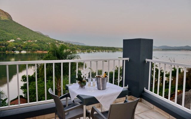The Shore House Bed & Breakfast