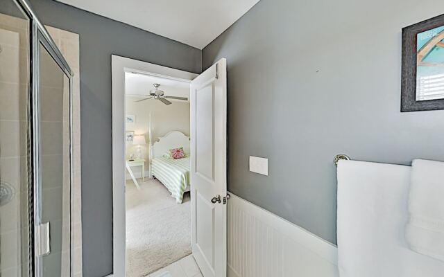 35laurst 5 Bedroom Home