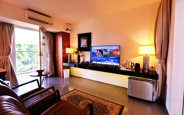 Bumi Semilir Hotel – Guest Rooms – Parompong