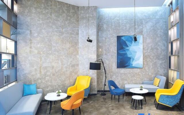 Yishang Hotel (Yangjiang Baili Plaza Donghuicheng)