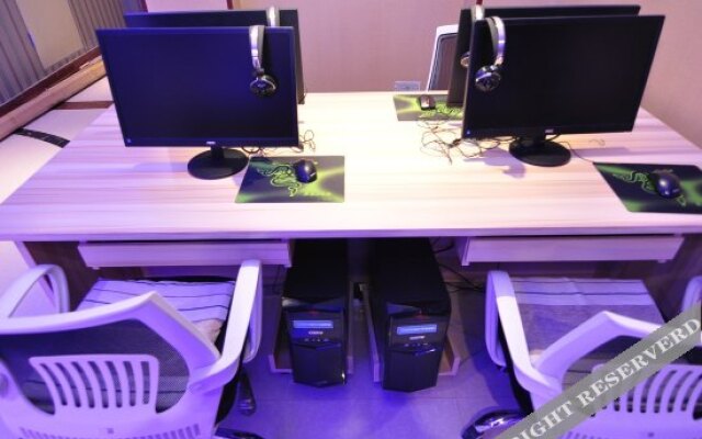 Zhumengzhe Capsule Hotel (Kunming Railway Station)