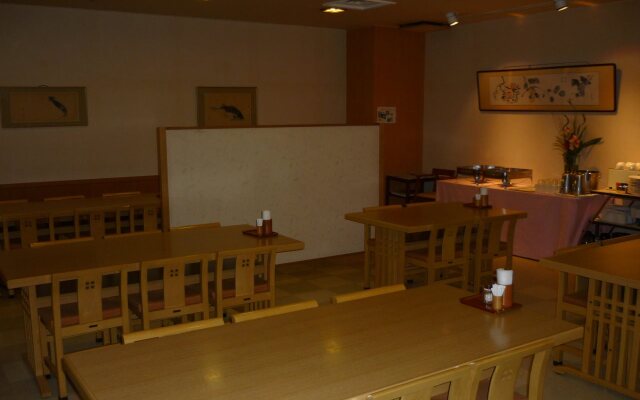Takada Terminal Hotel
