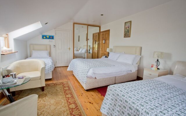 Rosdarrig House