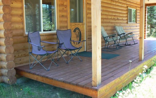 Smoky Bear Ranch Bed & Breakfast & Cabins