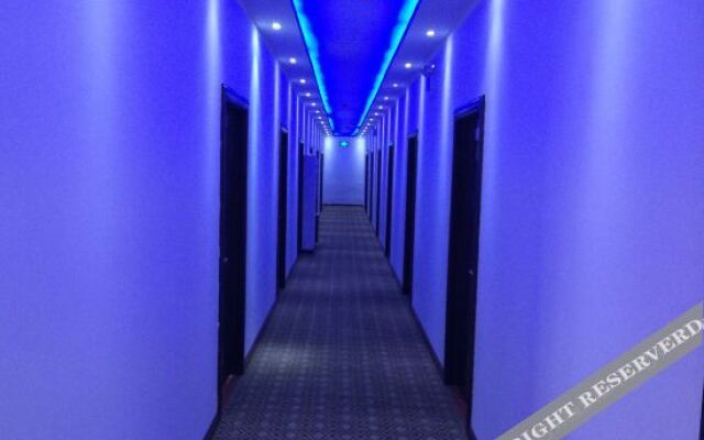 7tiandi Business Hotel (Zhengzhou Dianzi Xinxi Zhiye Jishu Xueyuan Zhongmu Station)