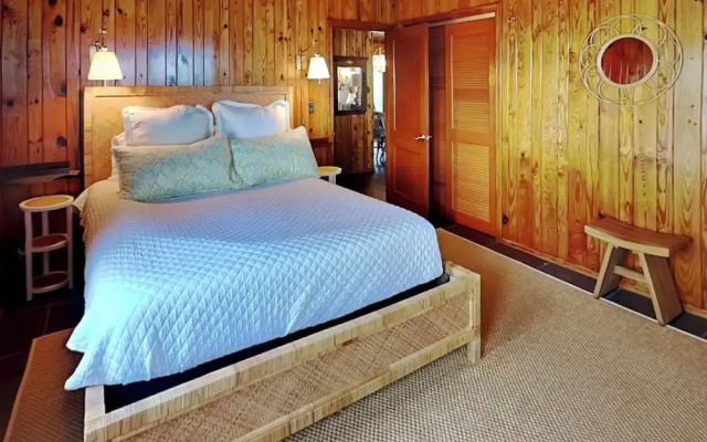 Sea Strapped by Topsail Realty
