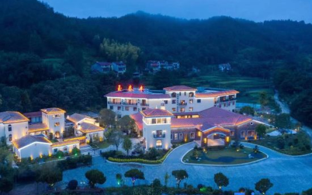 Yingshan Yutaifeng Hotel