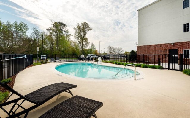 Candlewood Suites Rocky Mount by IHG
