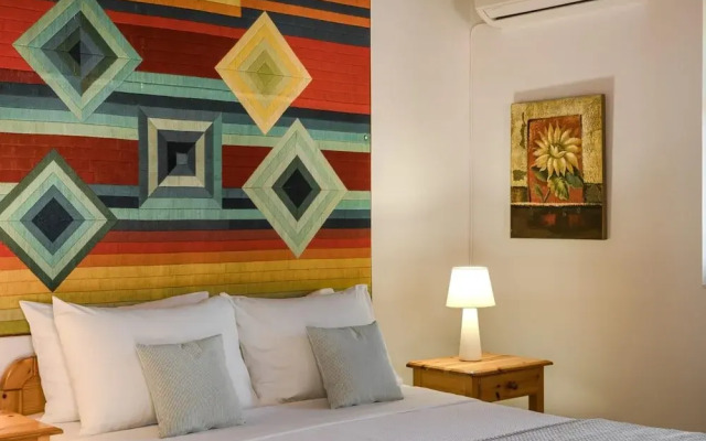 Eleonas Guest House - Olivia Garden Gem