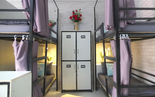 S Phuot Airport Hostel