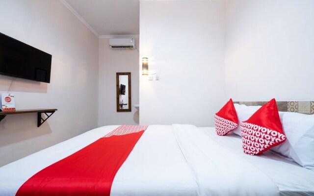 Art Guest House Syariah by OYO Rooms