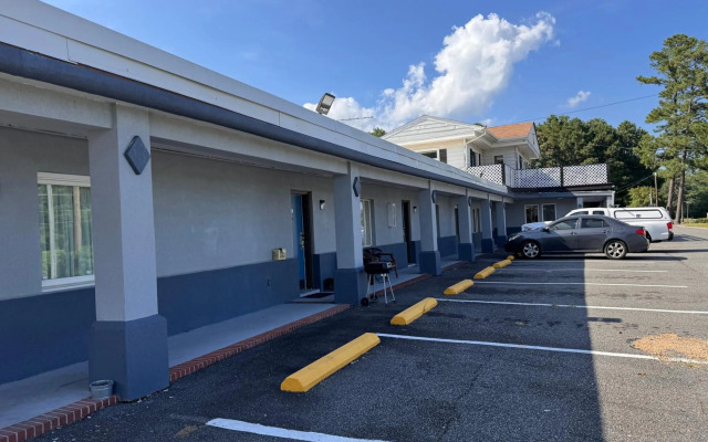 Whispering Pines by Hotel O Whitestone VA