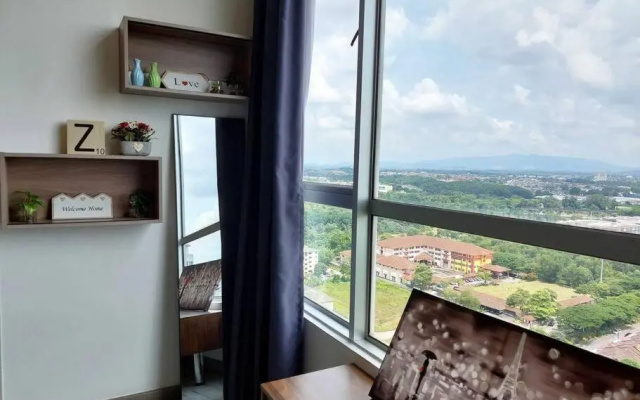 Cozy House Johor Bahru - 100Mbps Wifi - Paradigm - Sutera Area – Balcony – Johor Bahru